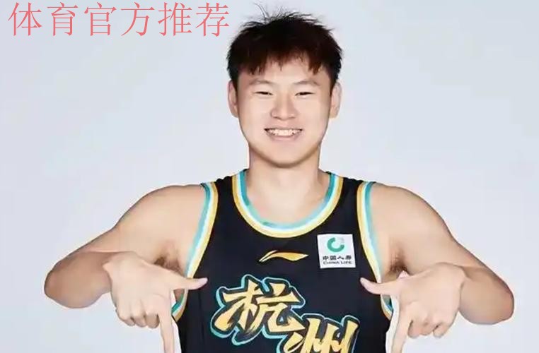 输辽宁问题太多！全队没配合，王博无应变，吴晓下滑引篮板被虐！